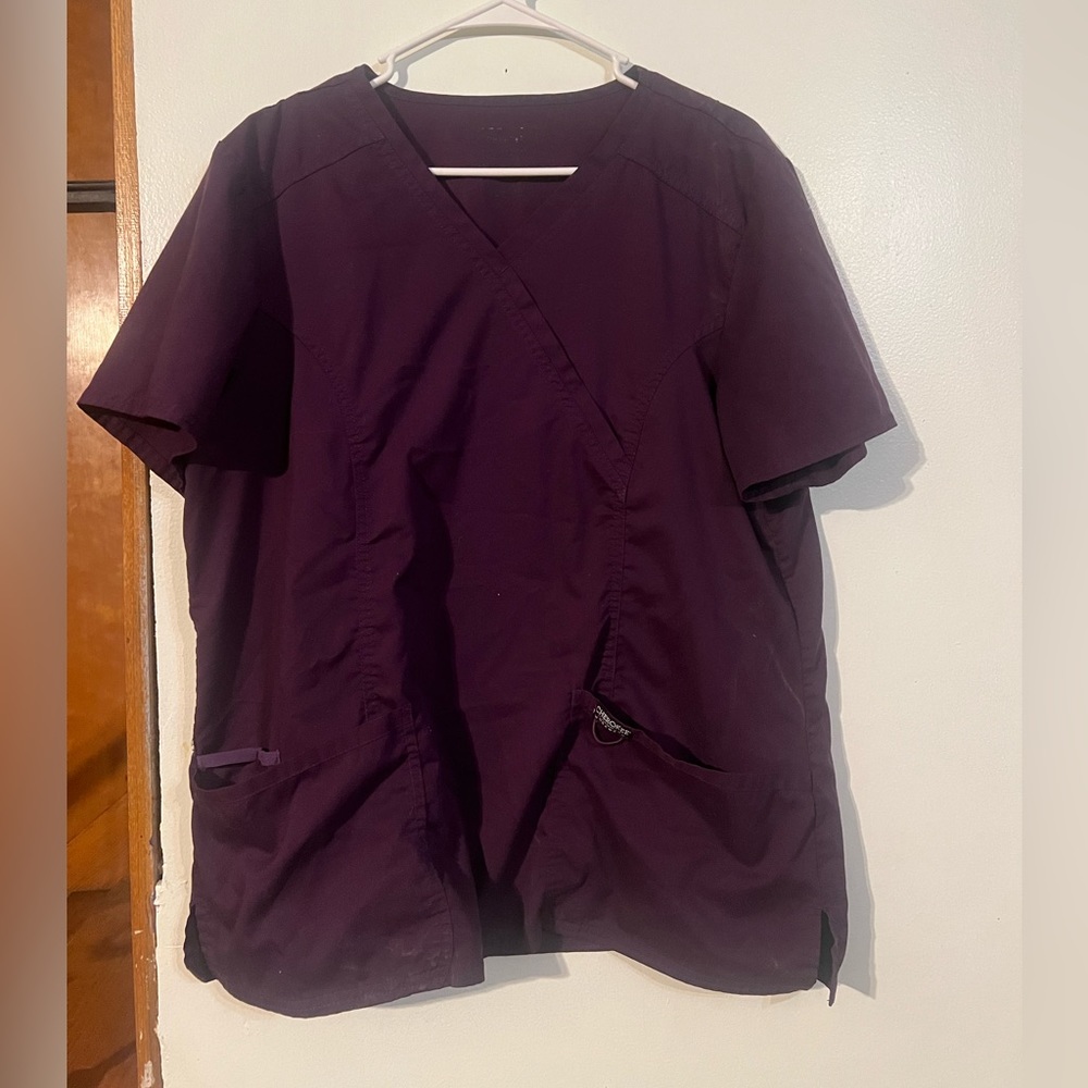 Scrub top
